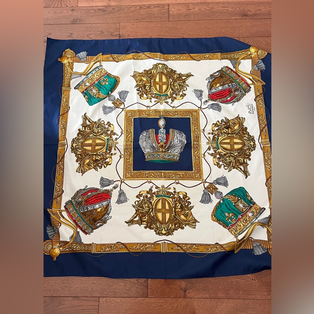 HERMES PARIS GRAND UNIFORM SILK SCARF EXCELLENT
